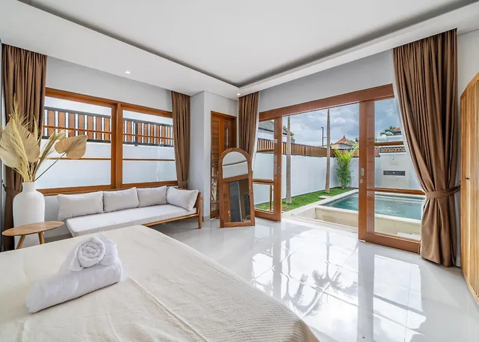 Special Offer! Elegant 2-bedroom With Large Pool In Canggu! Villa *