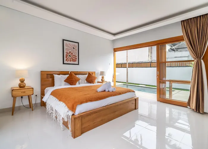 Special Offer! Elegant 2-bedroom With Large Pool In Canggu! Villa